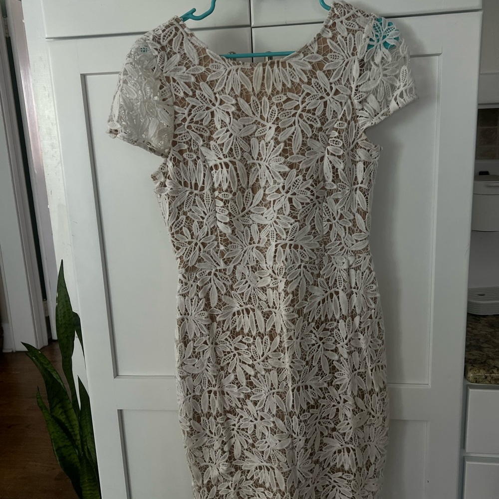 Elegant White Lace Dress